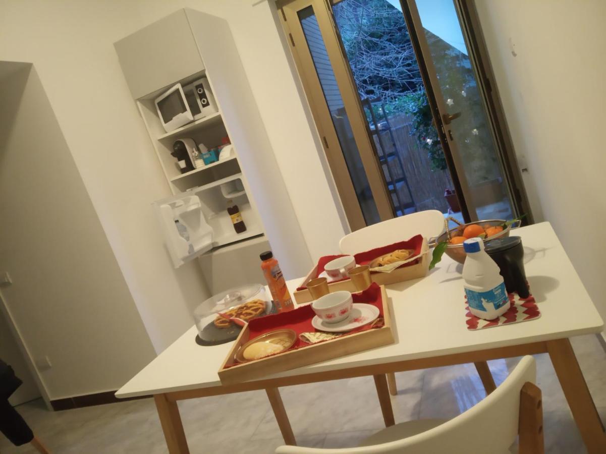 La Gran Dama Bed & Breakfast Розето дели Абруци Екстериор снимка