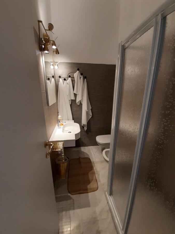 La Gran Dama Bed & Breakfast Розето дели Абруци Екстериор снимка